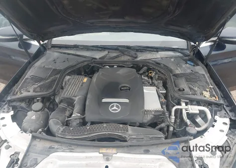2018 Mercedes-Benz C 300 from USA, damaged, VIN 55SWF4JB4JU268731